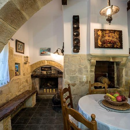 Villa Argyro Azoyirás Esterno foto