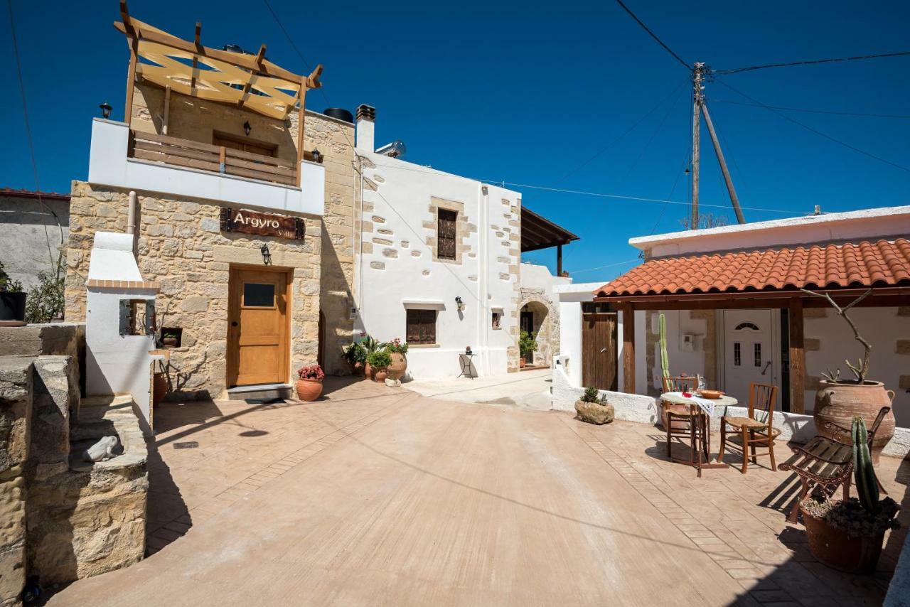 Villa Argyro Azoyirás Esterno foto