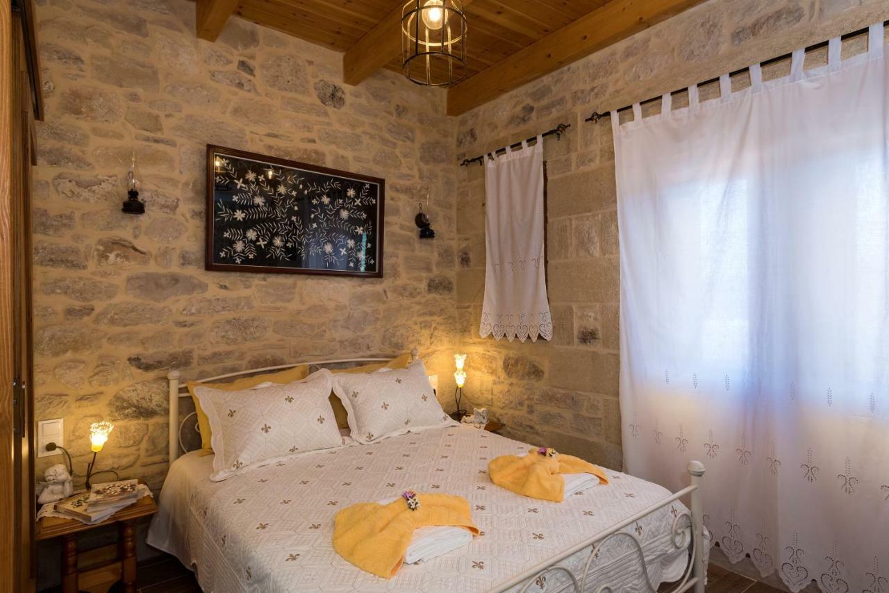 Villa Argyro Azoyirás Esterno foto