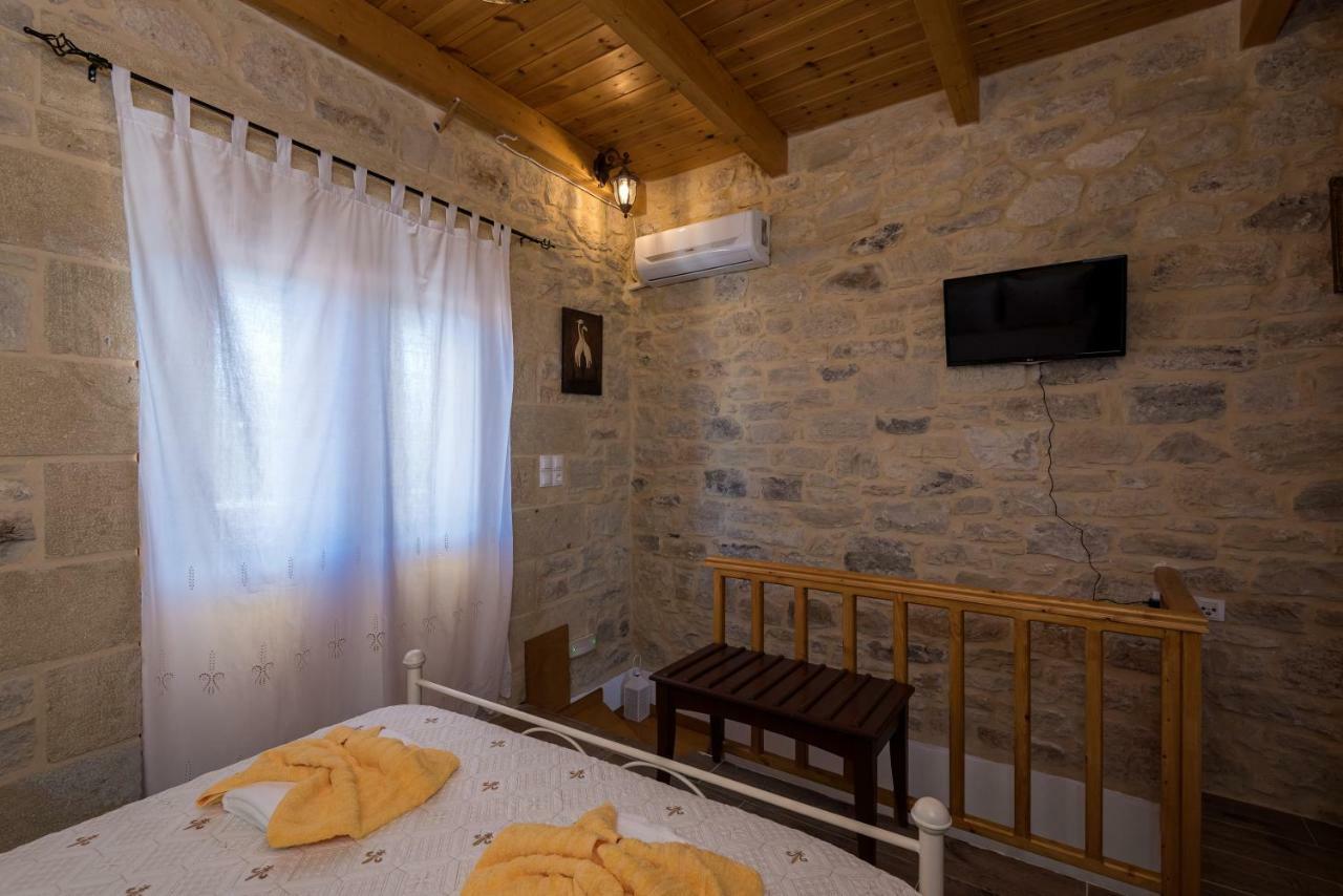 Villa Argyro Azoyirás Esterno foto